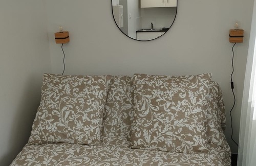 Saint-Quentin Wohnung | Le Champs-elysées Duplex Wifi