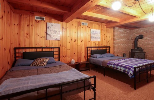 Natural Bridge Kabine | Mountain Lodge: Heated Pool 83°