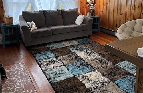 Yale Sonstige | Farmhouse on 80 acres. Pond with fishing