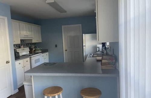 Wendell Haus | Battle of the Blues UNC/Duke House