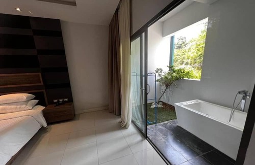 Ratsada Resort | NCHANTRA BEACHFRONT RESORT