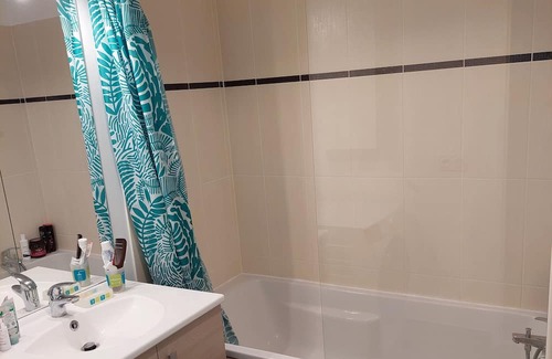 Thiais Wohnung | Location Meublée Appartement 65m2 Région Parisienne, au Pied Tramway T7 + Métro7