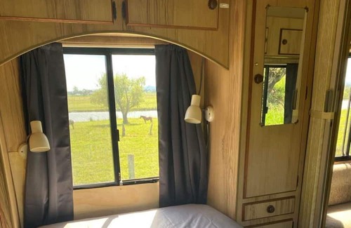 Raworth Haus | Cosy van in private setting with stunning views of the Hunter River.