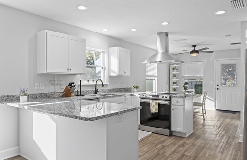 Melrose Haus | Lake Life! Sante Fe Canal Home