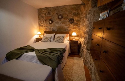 Lindoso Wohnung | Apartment 'Casa Do Sertão - Gerês' with Mountain View, Private Terrace and Wi-Fi
