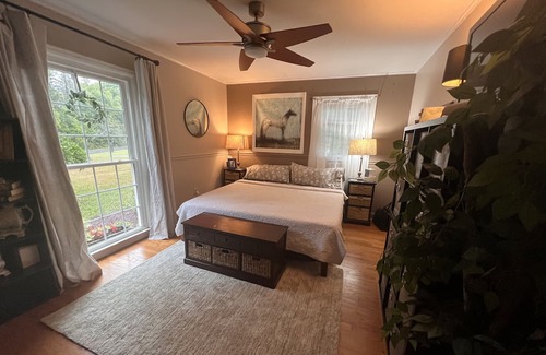 Red Oaks Mill Haus | Private Home with Inground Pool on 3 Acres.