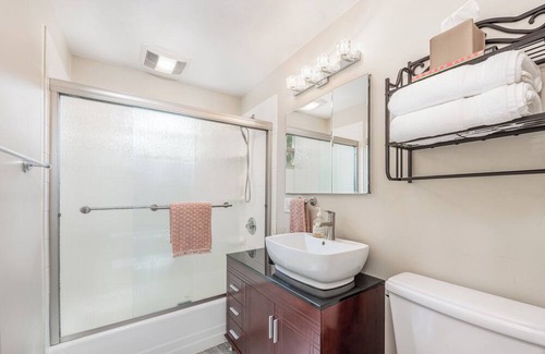 Crafton Haus | NEW Spacious West End home near downtown + stadiums w. Arcade, Fire Pit, Parking