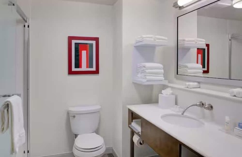 Columbus Haus | Casino, Culture & Comfort: Columbus Stay w/ Pool | Free Breakfast & WiFi