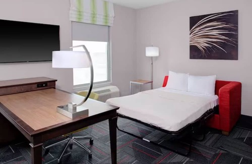 Columbus Haus | Casino, Culture & Comfort: Columbus Stay w/ Pool | Free Breakfast & WiFi