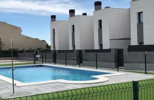 Cambrils Hütte | Homing House Cambrils 27