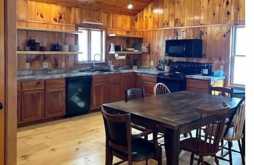 Wells Haus | Cozy and private escape on 10 acres next to a babbling brook
