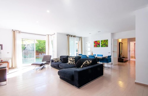 Sant Andreu de Llavaneres Haus | Casa Cabot - Casa Piscina Comunitària - Sant Andreu de Llavaneras- Maresme