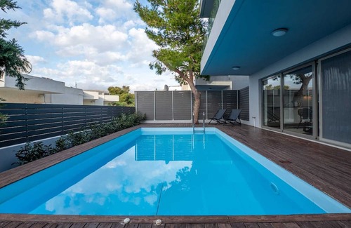 Saronida Wohnung | Saronida Apt with private pool 300m from the beach