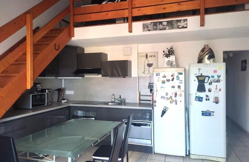 Les Hauts de Canet Wohnung | Pretty haven of peace with pool