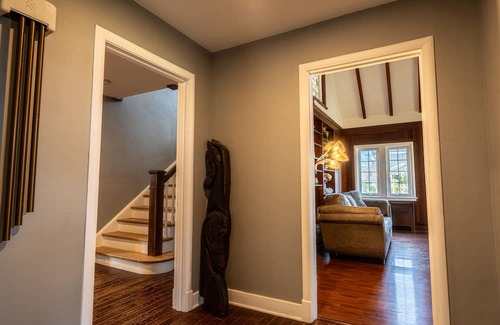 Niagara Falls Hütte | Waterfront Home surrounded by Nature & History; 7 mins away from waterfalls!