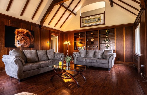 Niagara Falls Hütte | Waterfront Home surrounded by Nature & History; 7 mins away from waterfalls!