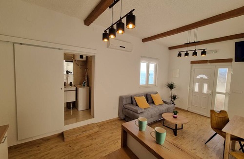 Zivogosce Wohnung | Two-Room Apartment -Lux Apartment Pelago is located in our second house, first r