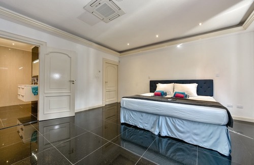 Koyari Villa | 8 bedroom family friendly villa equipped for big & small groups, and its minutes