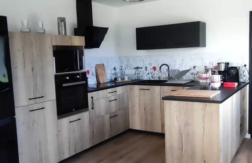 Pleugriffet Haus | Homerez - Big house for 12 ppl. with spa and terrace at Pleugriffet