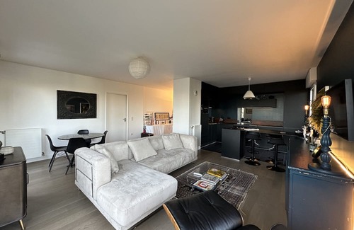 Meudon Wohnung | Luxury apartment with TERRACE and view of Paris EIFFEL TOWER, calm and greenery