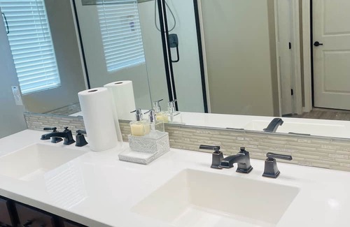 Maricopa Haus | Ann’s suite