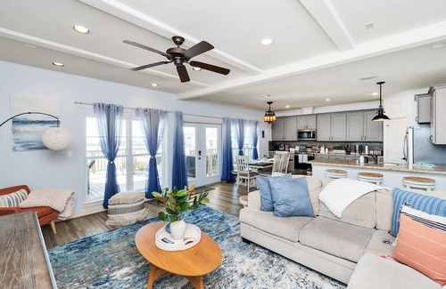 Pointe San Luis Haus | Beachfront:Spring Special-Beach View-Steps to Sand