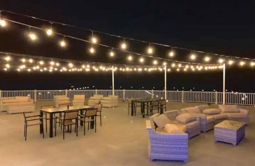 Gravois Mills Haus | Camper-Coconuts Lake of Ozarks