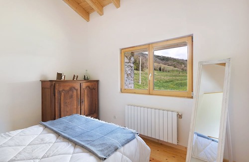 Llanars Haus | Holiday Home 'El Molí De Can Culí' with Mountain View, Private Terrace and Wi-Fi