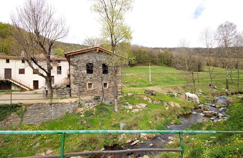 Llanars Haus | Holiday Home 'El Molí De Can Culí' with Mountain View, Private Terrace and Wi-Fi