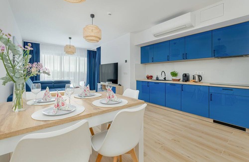 Darlowko Wohnung | Blue Apartment With Sea View by Renters