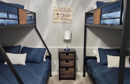 Harker Heights Haus | Sunset Hideout