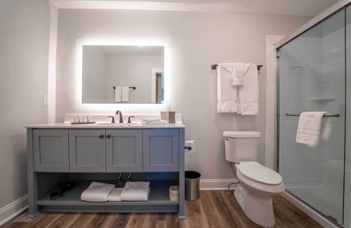 Buford Kabine | Lake Houses at Lanier Islands Resort