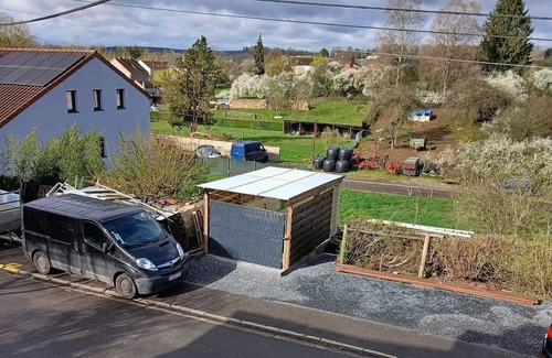 Ethe Wohnung | Homerez - Studio for 4 ppl. with swimming-pool, jacuzzi and garden at Virton