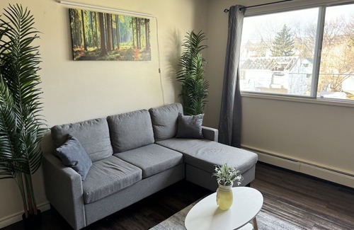 Whyte ave Wohnung | Perfect Home on Whyte Ave