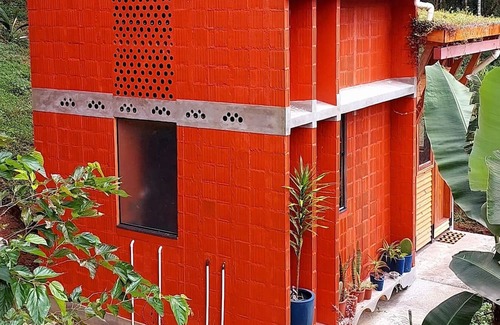 Nova Friburgo Skihütte | Chale Aconchegante com Trilhas e Riacho Dentro da Mata Atlantica