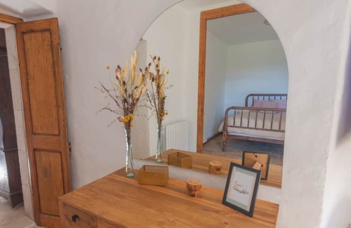 Aiguaviva Hütte | Masia Catalana, ¡ideal Para una Escapada con Amigos y Família!