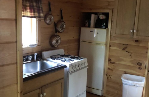 Masardis Kabine | Nice little log style cabin located on the aroostook river