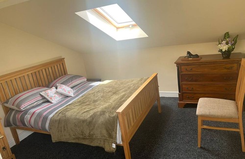 Hurdlow Haus | Greystones nawab annexe 1 farmhouse/smallholding 3bedroom in peak park Buxton