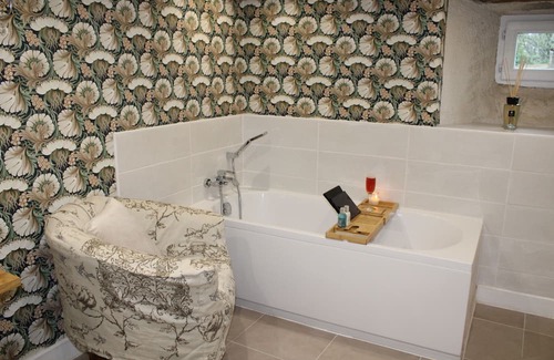 Pouligny-Notre-Dame Hütte | Luxury gite in the beautiful Indre region of central France.