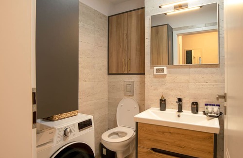 Suceava Wohnung | Modern and innovative , located in the administrative center of the city.