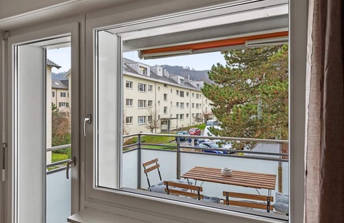 Wiedikon Wohnung | Your Ideal 1-Bedroom Sanctuary in Zurich!