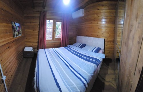 Yalova Skihütte | Pet friendly, Sea View Chalet 15 minutes to the beach. 44m2