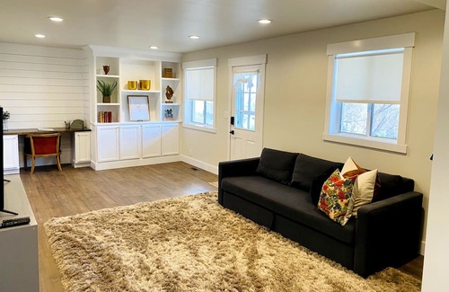 Pleasant Grove Wohnung | Mountain suite with valley views