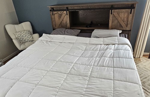 Lancaster Haus | Clean Whole House With Hot Tub 15 Minutes to Anywhere in Buffalo