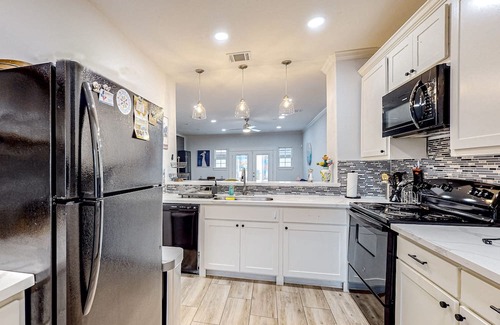 Seven Coves Haus | Elegant lakefront escape with private balcony, W/D, & gorgeous lake views