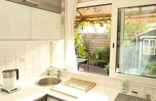 Bagnolet Wohnung | Homerez - Beautiful apartement for 4 ppl. with terrace at Bagnolet
