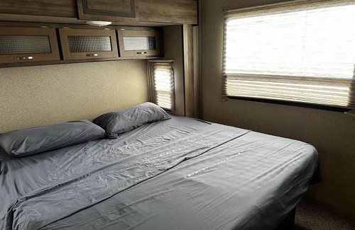 Bridge City Haus | 1 bedroom RV in Bridge City