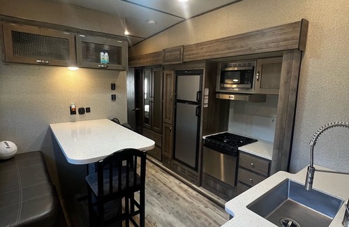 Bridge City Haus | 1 bedroom RV in Bridge City