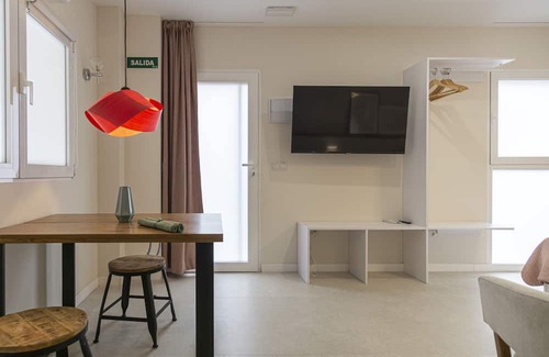 Ciutat Jardi Wohnung | Design & Love Osito Hub C