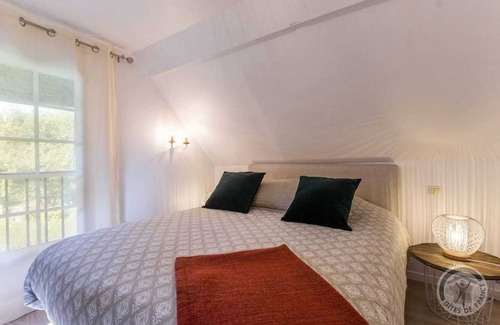Annebault Haus | Homerez - House 12 km away from the beach for 8 ppl. with garden at Annebault